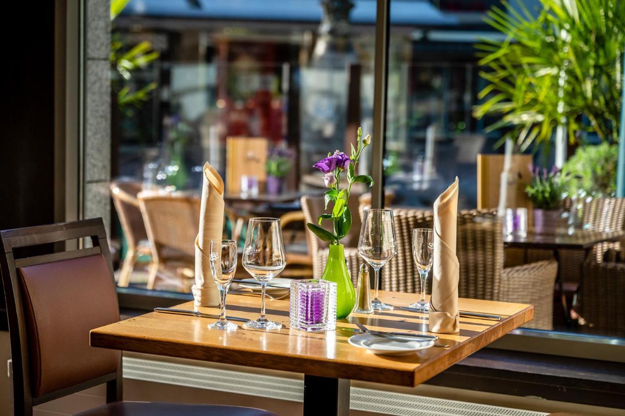 Insel 3* Bonn